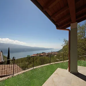 https://les-maisons-appartamenti.it-lombardy.com