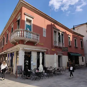 Hostel Archie's House Velence